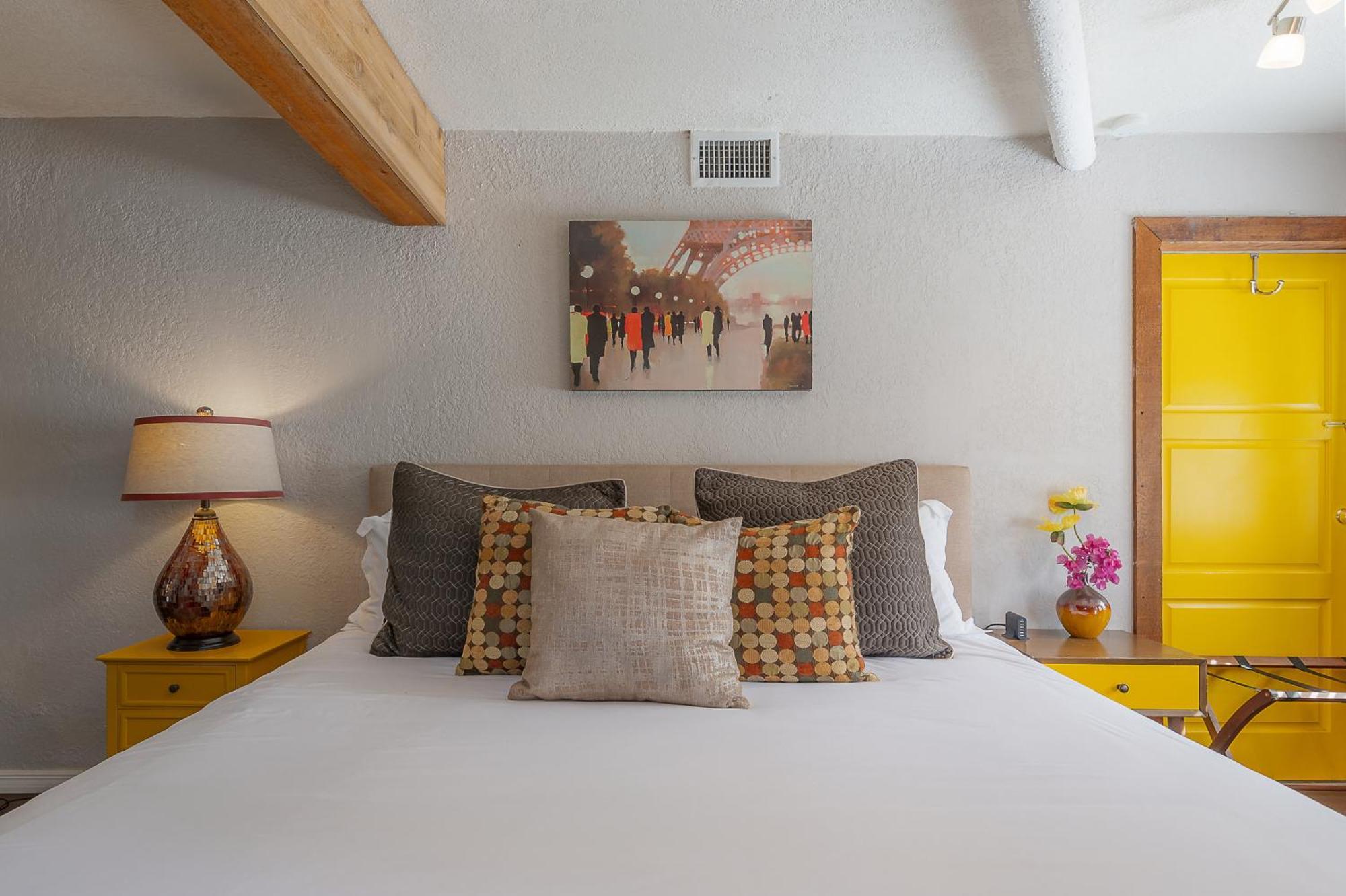 Hidden Couples Loft Retreat In Heights Foodie District Τάμπα Εξωτερικό φωτογραφία